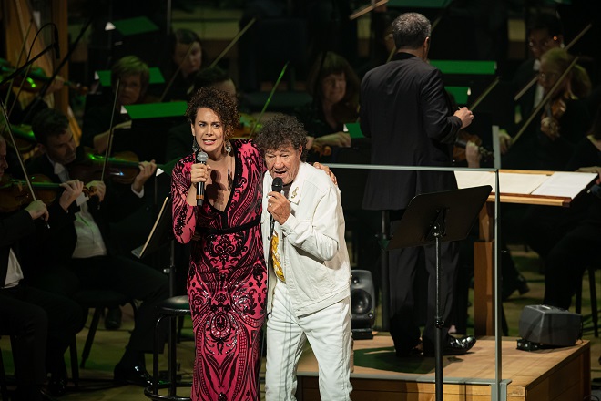 Charlebois Symphonique : ExtraORDINAIRE