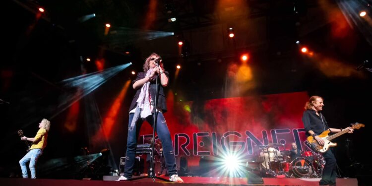 Capture du site Facebook de Foreigner