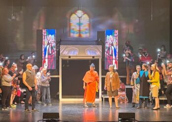 La comédie musicale «Les Misérables Hashtags» : surprenante et originale