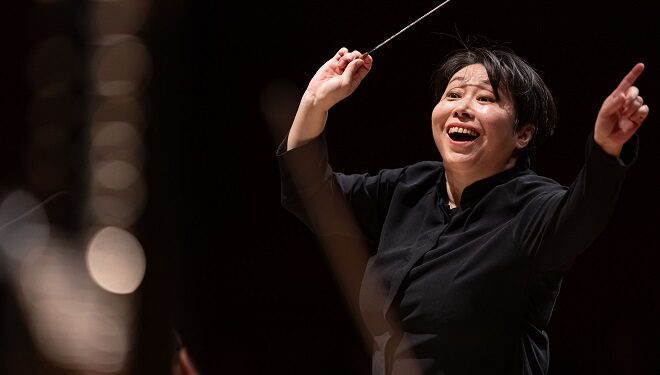 Xian Zhang, cheffe d'orchestre
