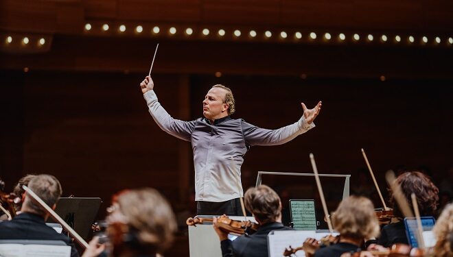 Une « Invitation au voyage » magistrale : Yannick Nézet-Séguin et l’Orchestre Métropolitain au sommet de leur art
