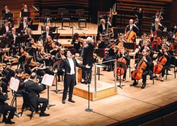 Le ténor Junho Hwang : amplitude et profondeur à la Placido Domingo