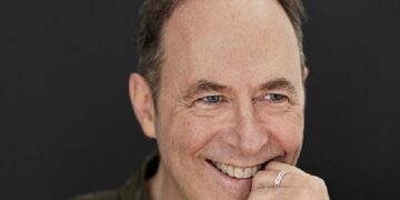 Disparition de Claude Poissant : une grande voix du théâtre québécois s’éteint