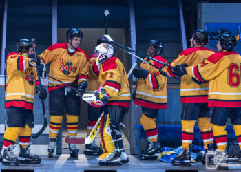 Les Boys, une adaptation scénique fidèle et rafraîchissante