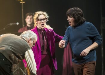 Serge Lama au scalpel : un théâtre qui saigne et qui chante