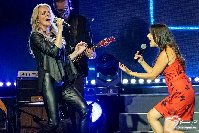 C’est quoi ta toune? au Cabaret de l’Espace Saint-Denis : une fête qui ne lève pas