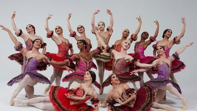 Entrevue avec Raffaele Morra des Ballets Trockadero de Monte Carlo!