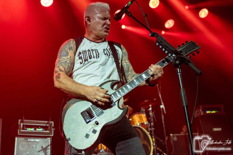 Biohazard met le feu au Théâtre Beanfield avec sa formation originale