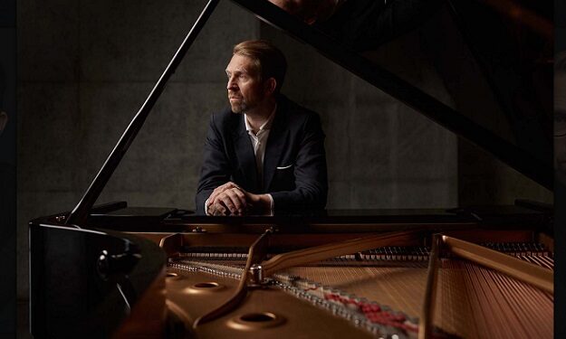 Bergen, 28.04.2022 Leif Ove Andsnes Photo : Helge Hansen / Montag