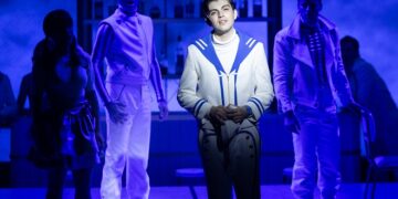 Entrevue : David Marino, un Maxence québécois sous les projecteurs du Lido de Paris