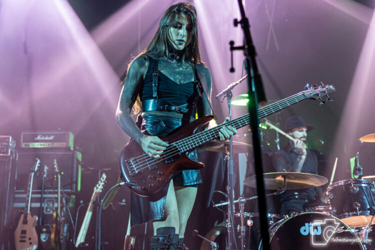 Sword célèbre 45 ans de métal pur au Club Soda