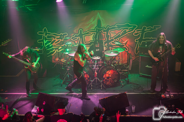 Une soirée métal explosive aux Foufounes Électriques avec B.A.R.F., Insurrection et Metalian