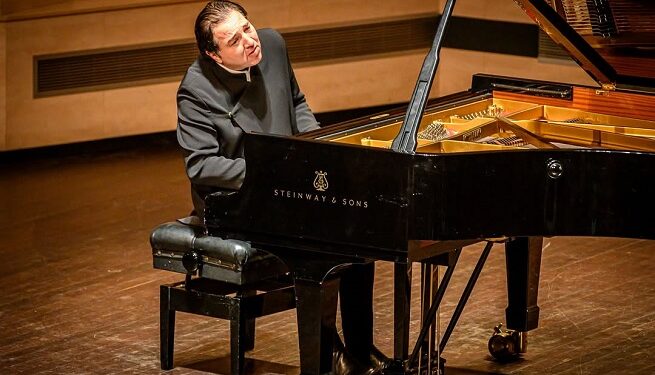 L’Ouragan Fazıl Say : Un Bach céleste et un piano sans frontières