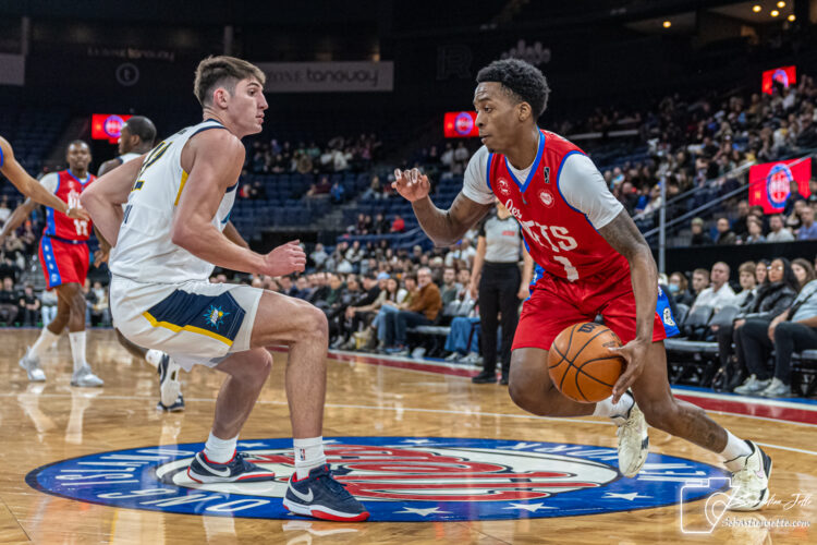 Le Long Island Nets disputent deux matchs à la Place Bell devant un public conquis