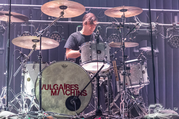 Les Vulgaires Machins en pleine puissance au Théâtre Beanfield