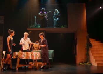 Fanny dépaysée par les émerveillements d&rsquo;Alice