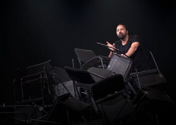 Zéro au Théâtre Jean-Duceppe – Le cercle magistral de Mani Soleymanlou