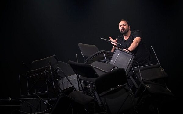 Zéro au Théâtre Jean-Duceppe – Le cercle magistral de Mani Soleymanlou