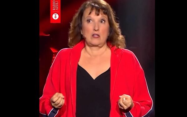 Anne Roumanoff à l’Olympia : Une formidable et hilarante « Expérience de vie »