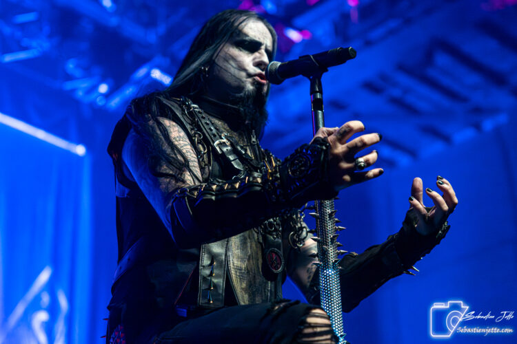 Dimmu Borgir enflamme le MTelus pour une messe noire mémorable à Montréal