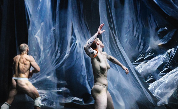 Le duo spectaculaire Frédérique Rodier et James Phillips