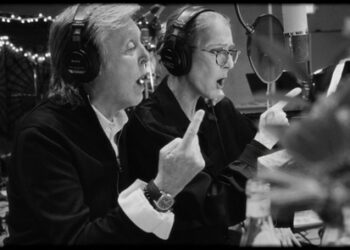 Céline Dion et Paul McCartney – film High in the Clouds - Paul McCartney et Céline Dion. Capture d'écran : Facebook Paul McCartney