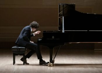 Lucas Debargue - Photo: Pavel Antonov