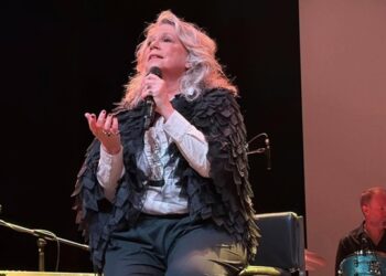 Martine St-Clair en spectacle